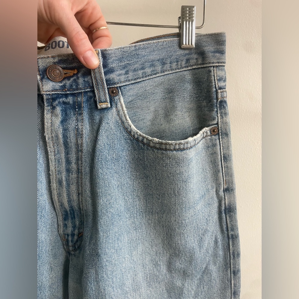 90's Vintage GAP Men's Unisex Denim Bootcut Jeans Boot Cut Light Wash 30 31